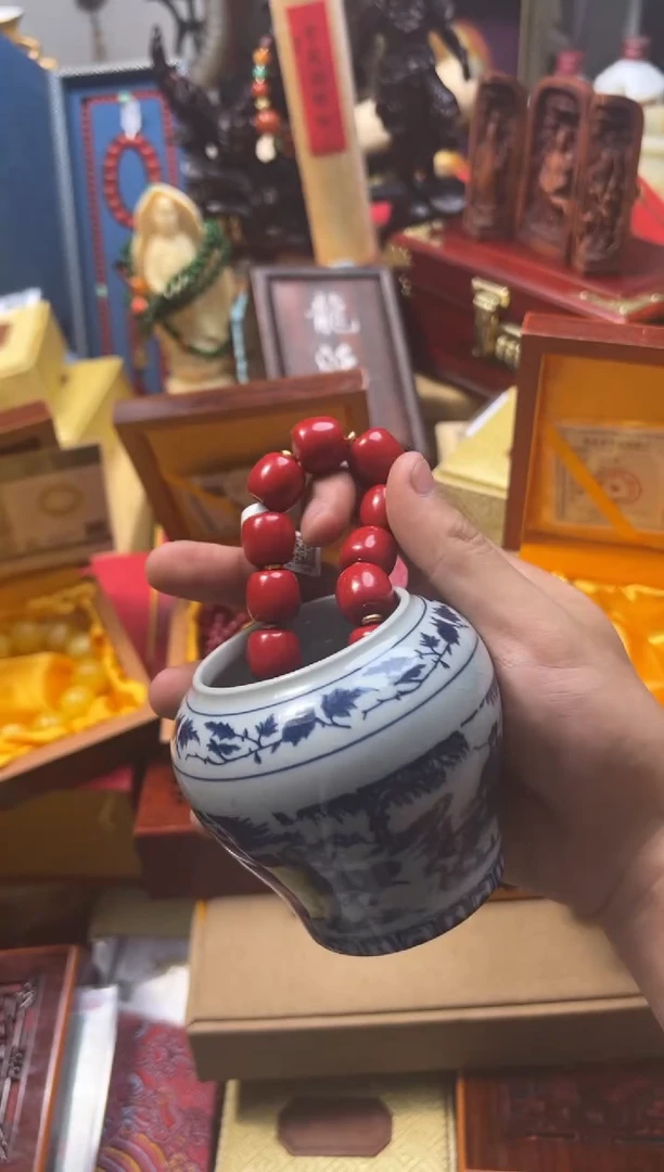 【闪购商品】1---------------衫手串