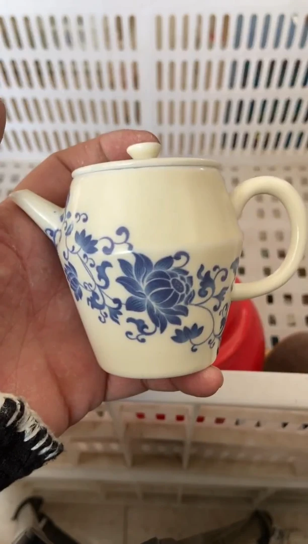 杯无运费险有瑕疵的摄影的产品有使用过的痕迹有点脏介意勿拍