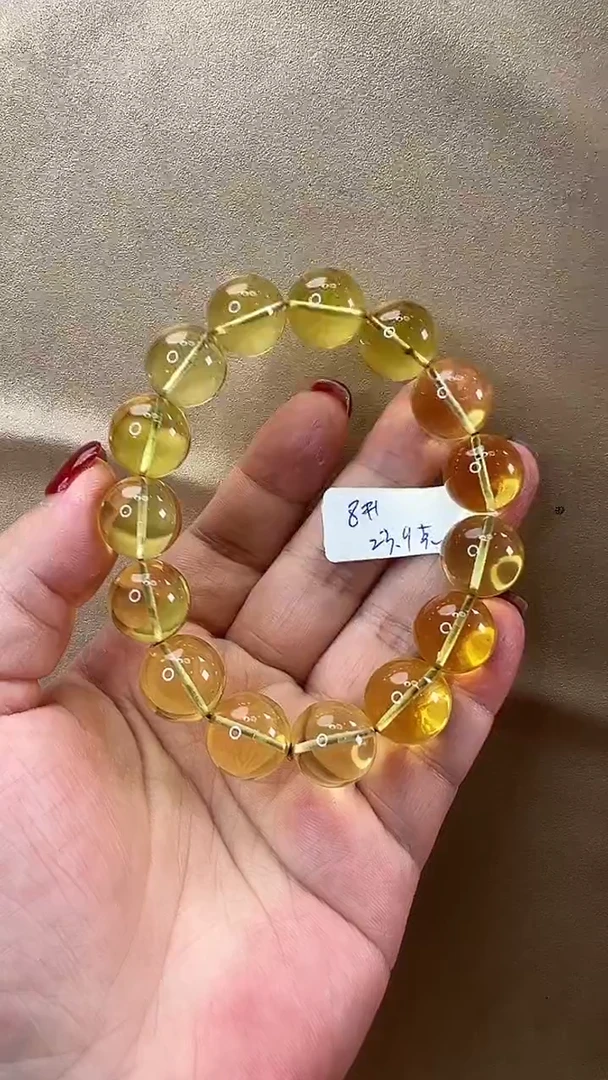未镶嵌颈饰琥珀手串