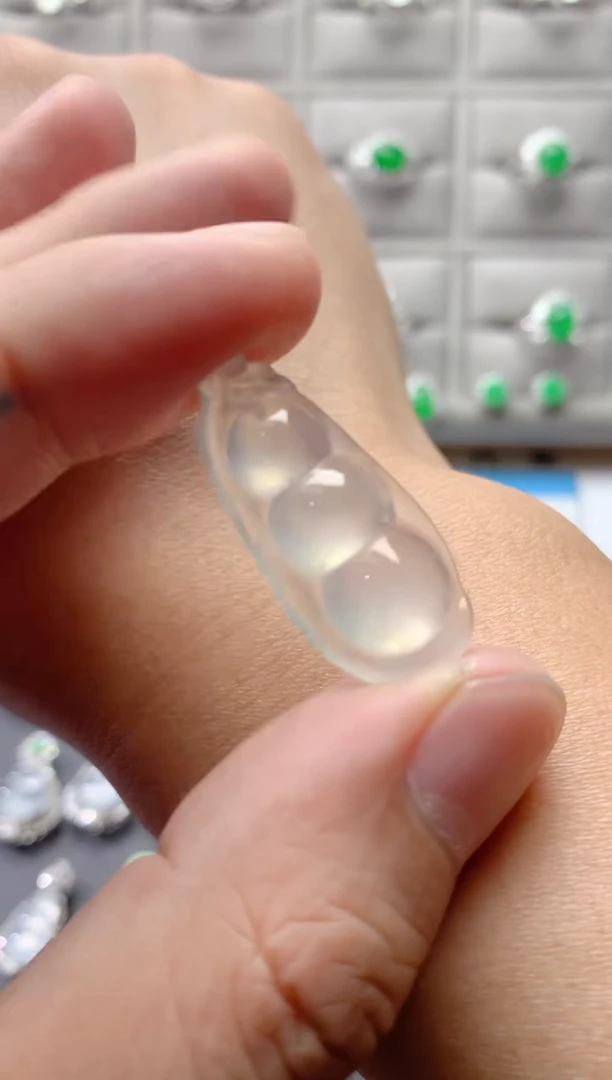 裸石翡翠天然缅甸四季豆