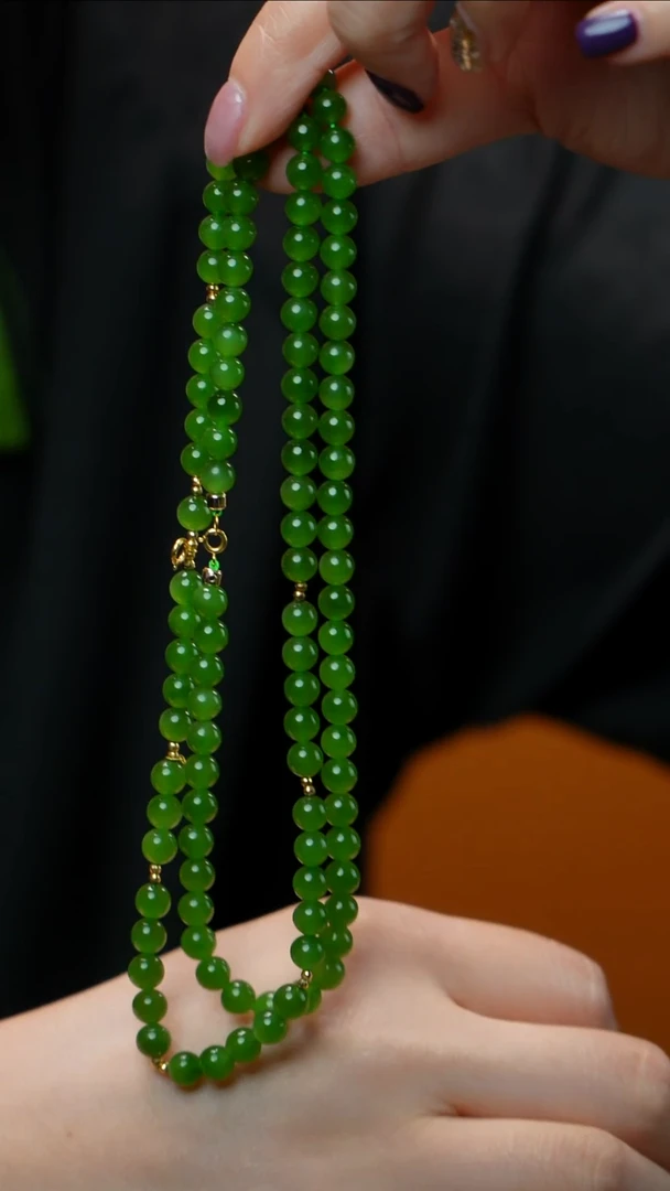 和田玉（碧玉）18K金镶嵌颈饰18k碧玉项链5-6mm多样性发其一