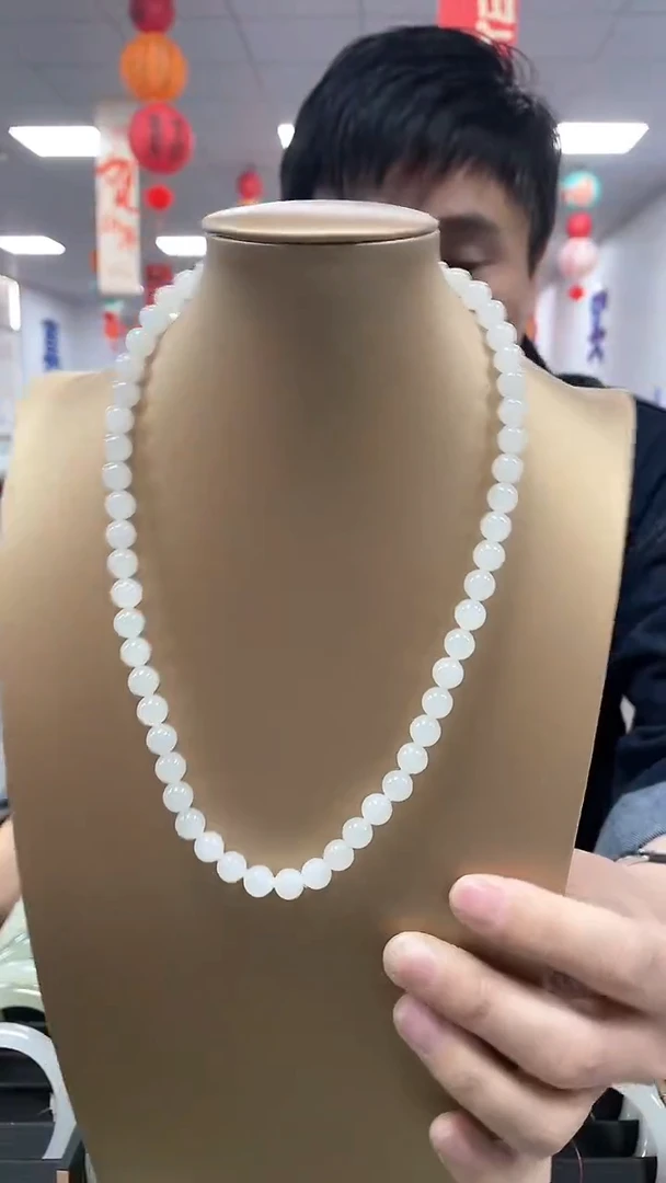 【闪购商品】和田玉颈饰未镶嵌高品白玉卡8项链一条