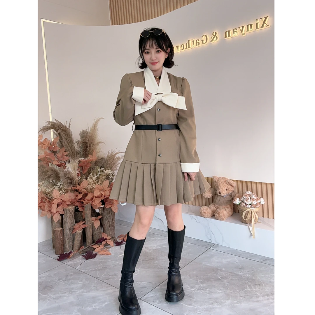 【之霖甄选】大码法式气质巨好看的收腰显瘦甜美连衣裙女秋季外套