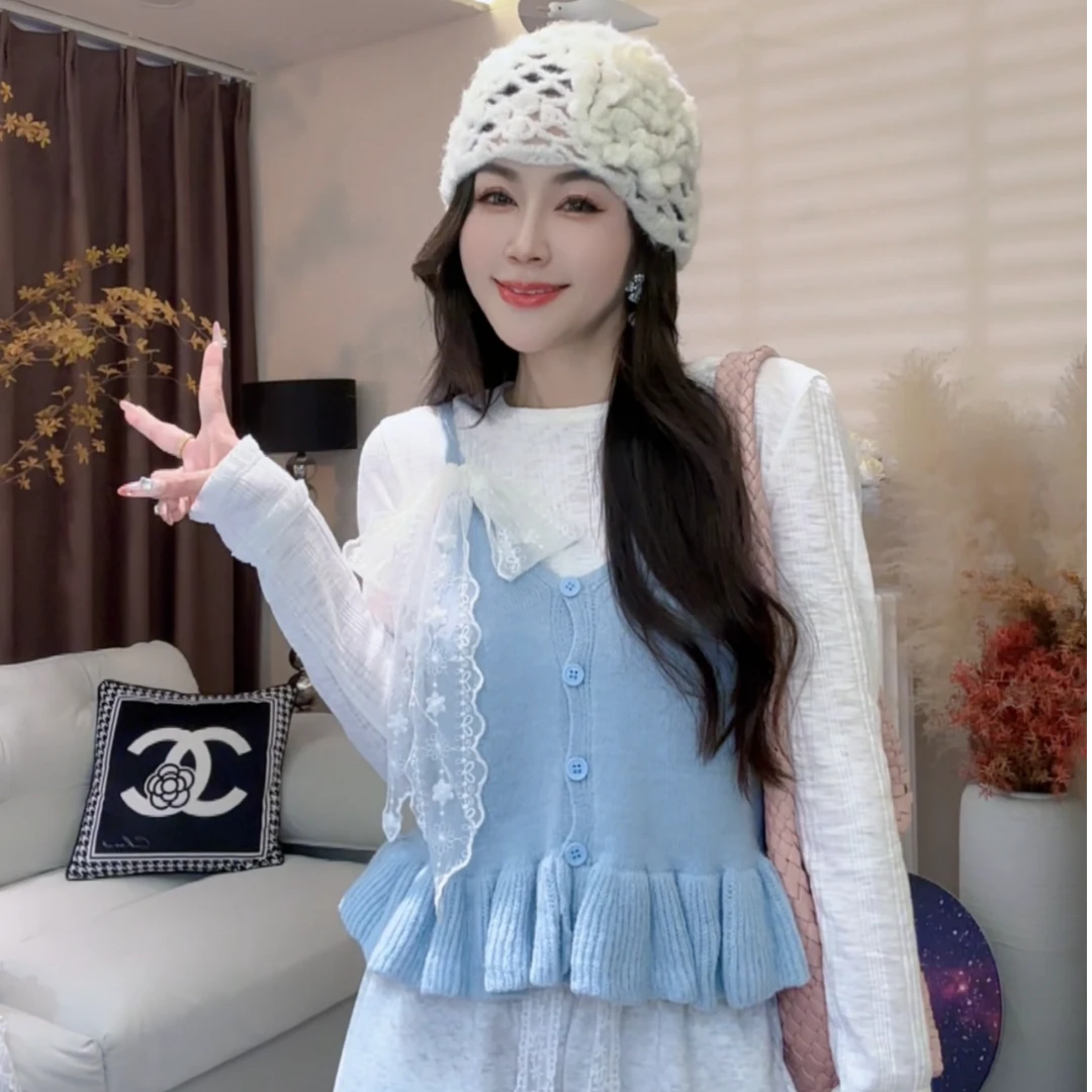 L.X~V领吊带背心叠穿打底衫女两件套新款减龄漂亮洋气套装6112