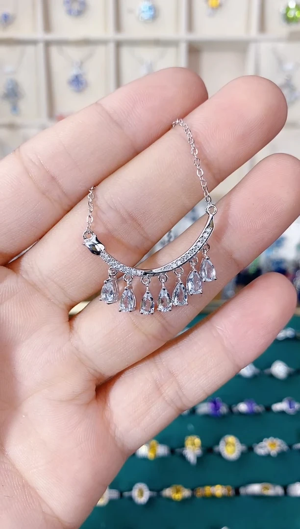 【闪购商品】海蓝宝石颈饰银S925镶嵌带证书不好好评