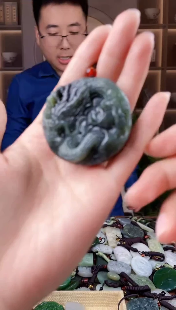 未镶嵌和田玉挂件拍一发一 ，多样性发货！