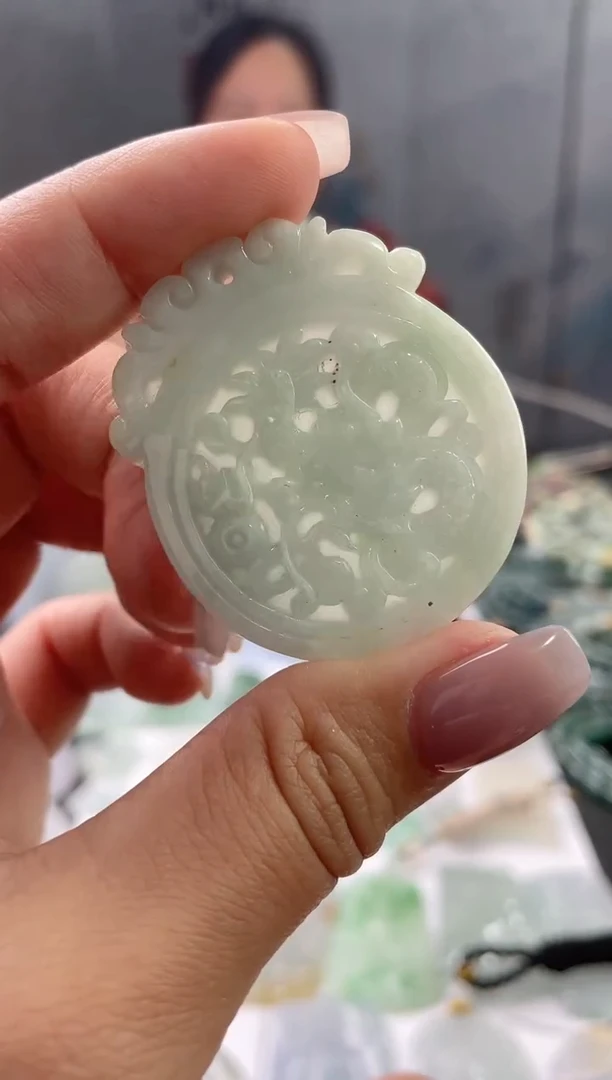 吊坠(不含链)未镶嵌翡翠1