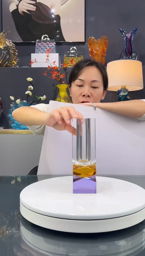 琉璃水晶琉璃花瓶1个