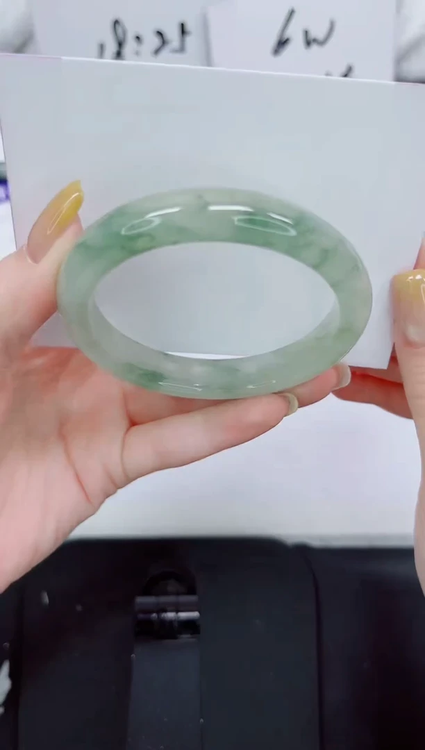 石英质玉手镯未镶嵌348