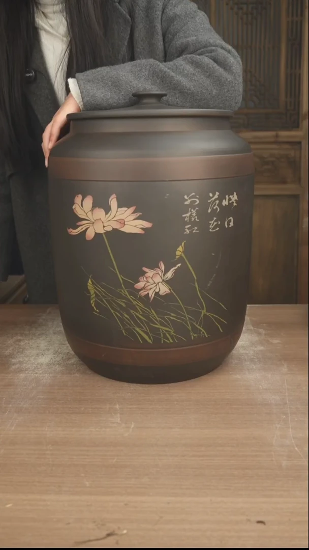 云南建水紫陶茶缸