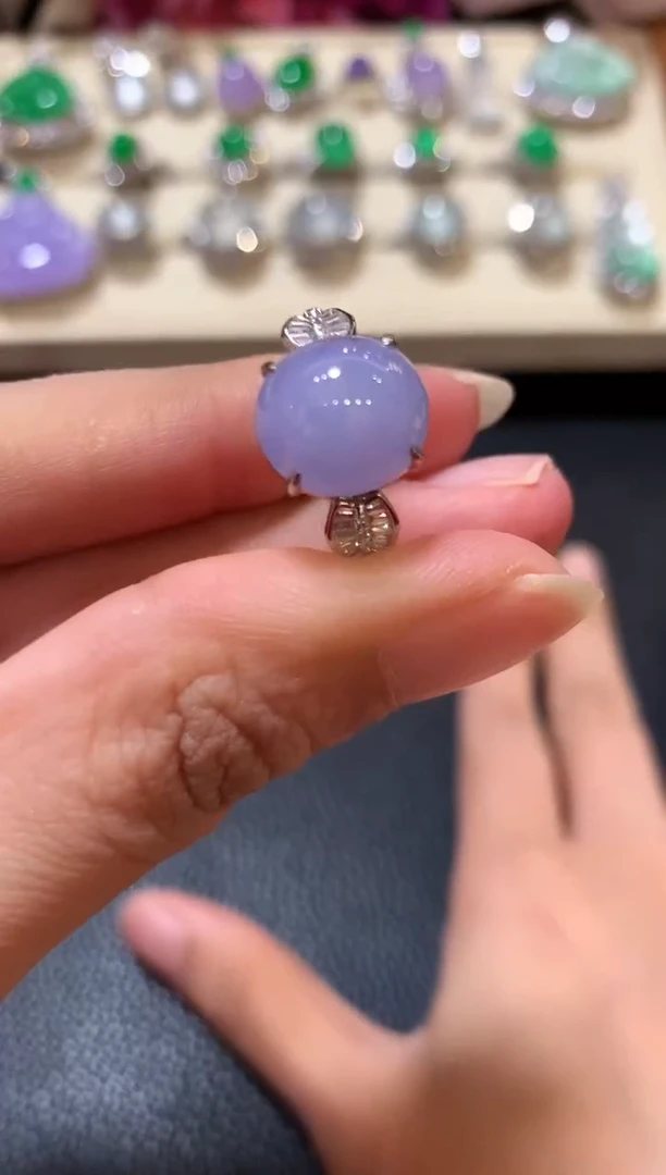 18K金镶嵌戒指翡翠z49 紫色有色差