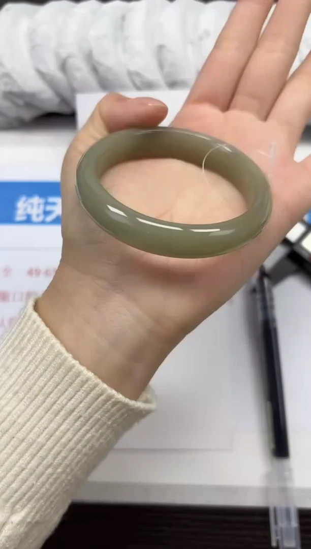 未镶嵌手镯石英质玉D7-54.55