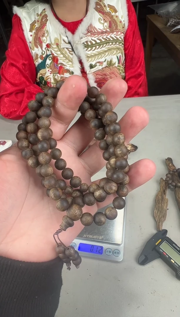 沉香沉香碎屑红骨凹身沉水08多圈多样性发1