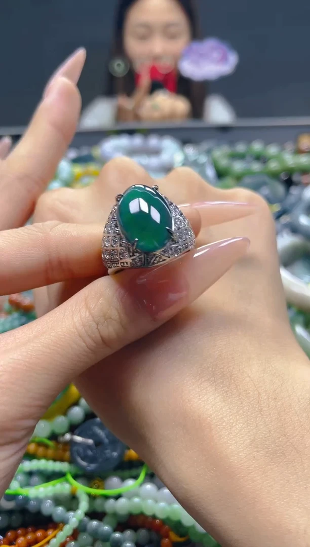 颈饰未镶嵌翡翠多样性择优发货