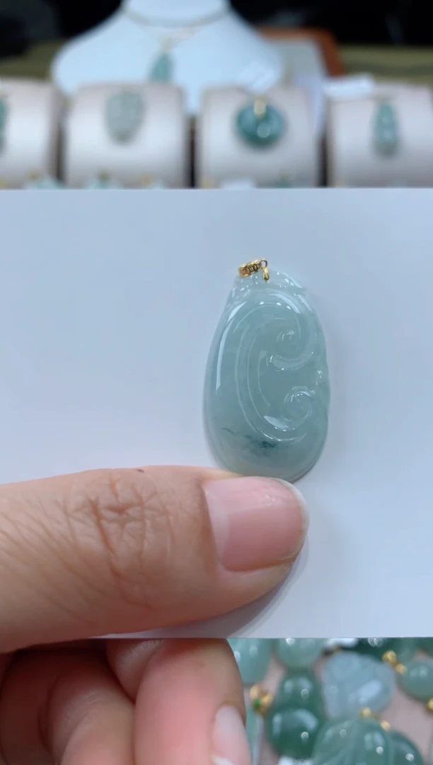 【闪购商品】翡翠颈饰18K金镶嵌天然A货翡翠挂件