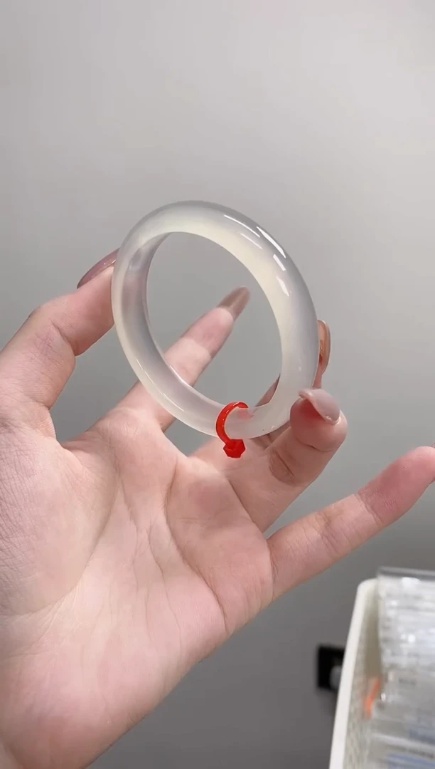 手镯玛瑙/玉髓未镶嵌52-53正圈