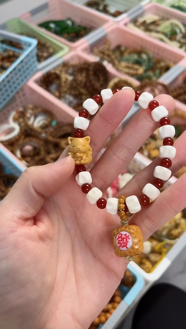 【闪购商品】菩提根/象牙果手串牛骨搭配小凤九