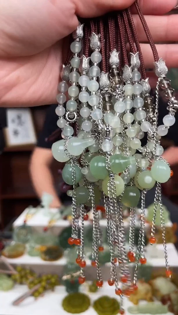 未镶嵌蛇纹石玉颈饰多样性发货拍一发一