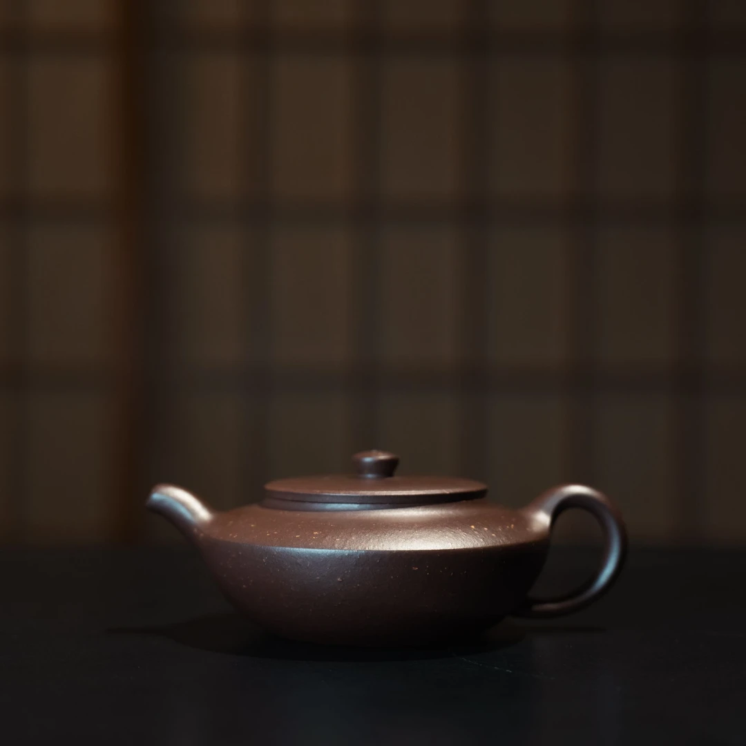 任柯铭《汉扁》紫泥调砂 150cc紫砂壶