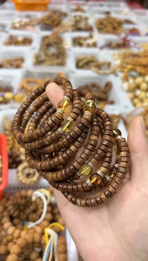 琥珀吊坠(赠链)未镶嵌库克卡7*4mm药片 设计款 单圈