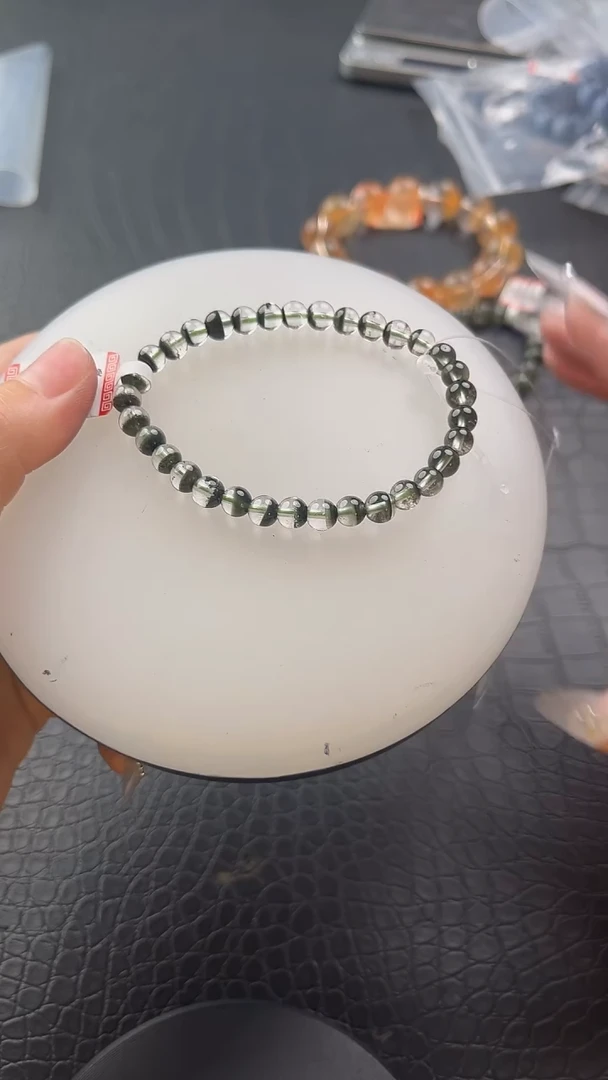 水晶手串未镶嵌102多样性发其一/