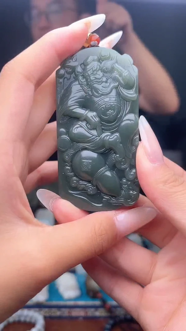 未镶嵌和田玉挂件1