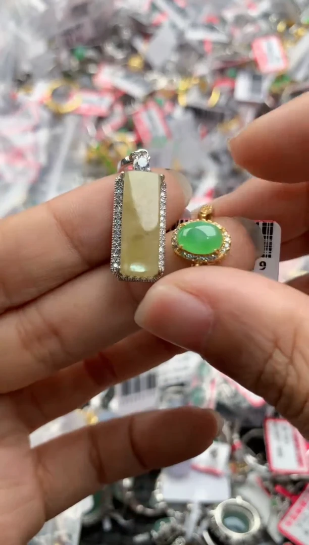 银S925镶嵌戒指翡翠9999              6