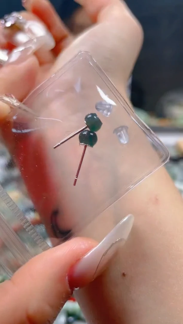 【闪购商品】翡翠颈饰未镶嵌/U/翡翠A货一图一物