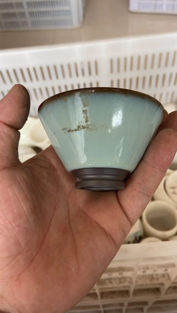 无运费险有瑕疵的摄影的产品有使用过的痕迹有点脏介意勿拍