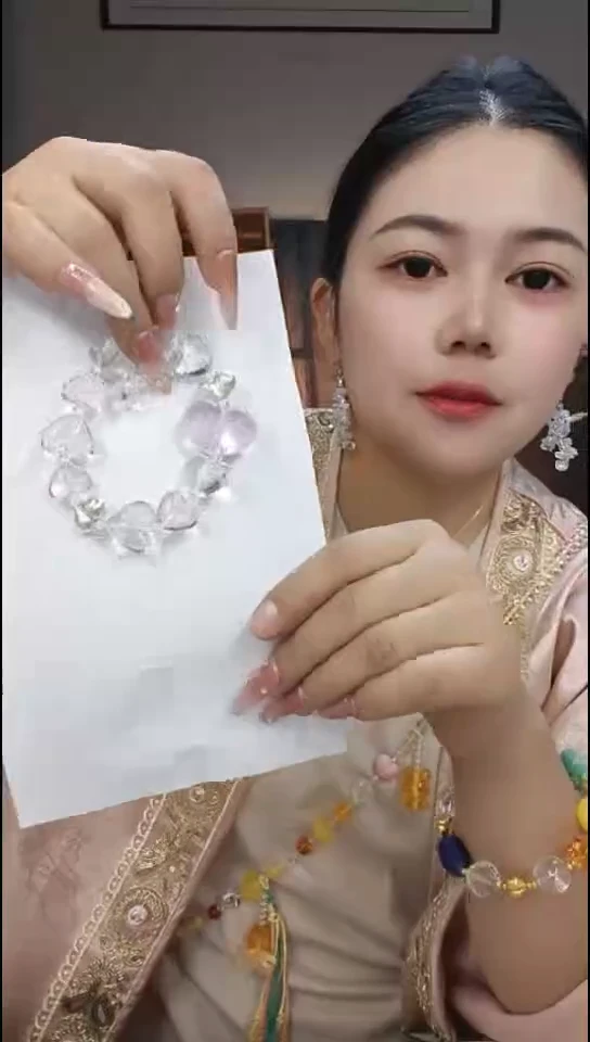 无非金属卡西百露穿搭饰品