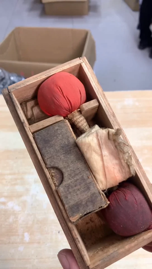 .默认微瑕，no退no换，介意勿拍