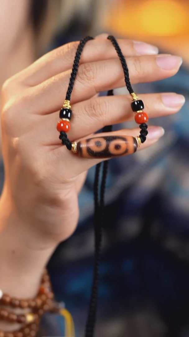 未镶嵌颈饰玛瑙/玉髓四眼锁骨链