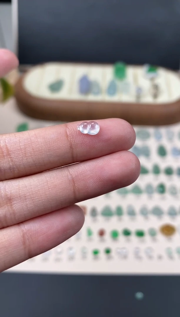 【闪购商品】翡翠颈饰未镶嵌翡翠冰种葫芦