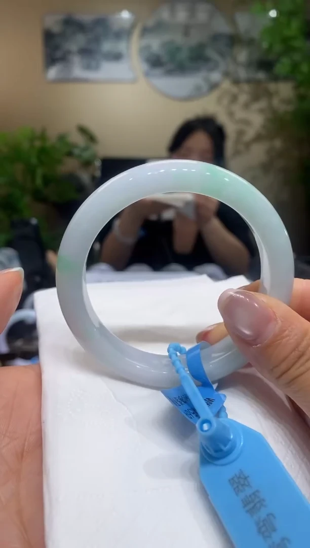 【闪购商品】翡翠手镯未镶嵌翡翠56-57