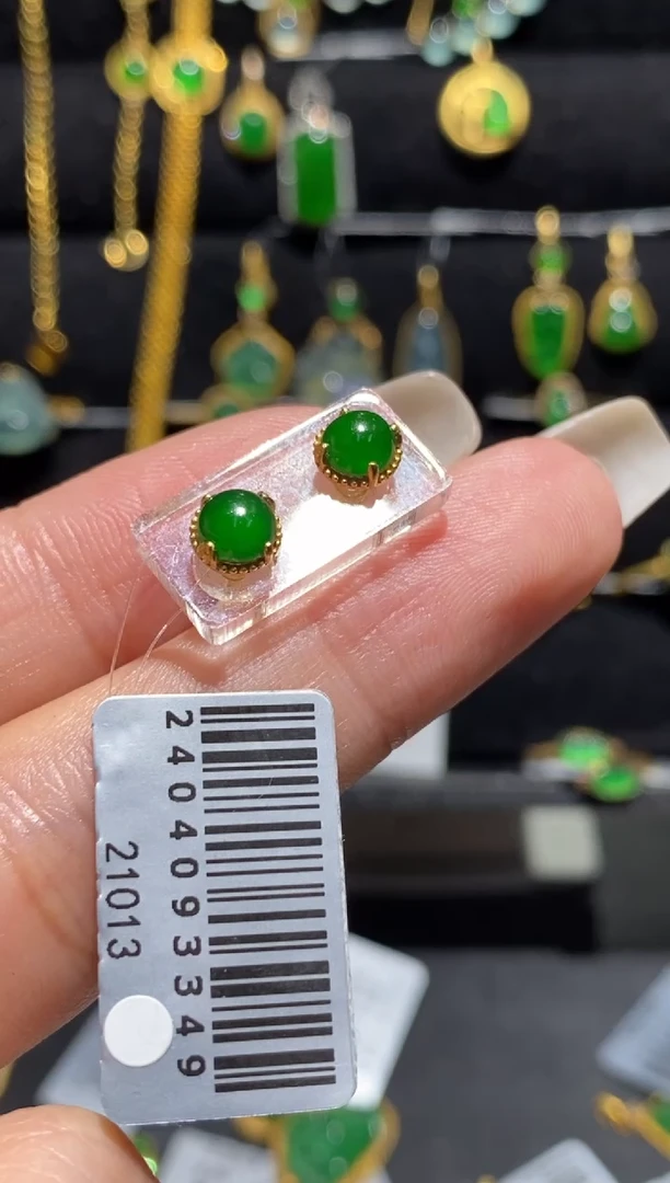 【闪购商品】翡翠耳饰18K金镶嵌耳饰
