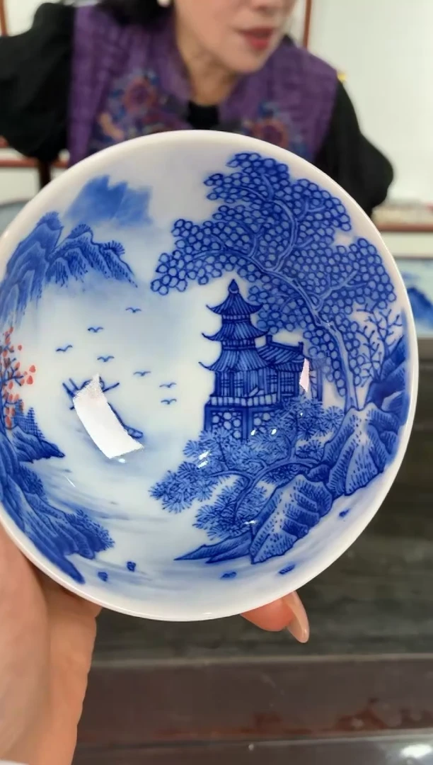 吴小琴
