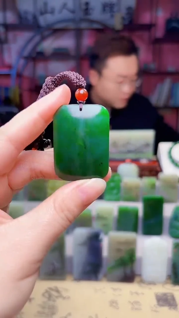 未镶嵌和田玉挂件30