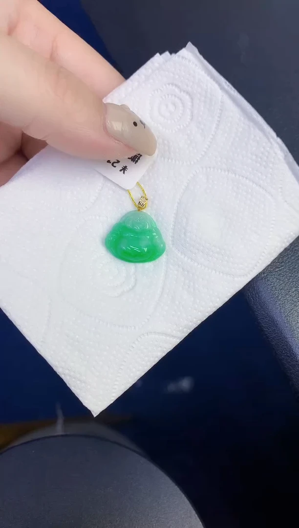 颈饰18K金镶嵌翡翠缅甸天然翡翠A货