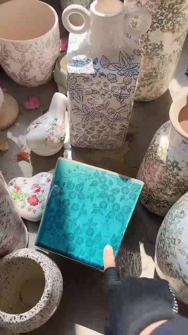 【闪购商品】陶瓷微瑕花盆高15.5cm内口14.5cm