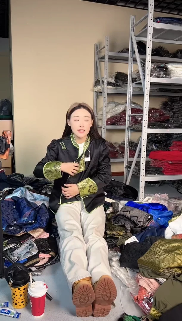 黑绿外套2xl