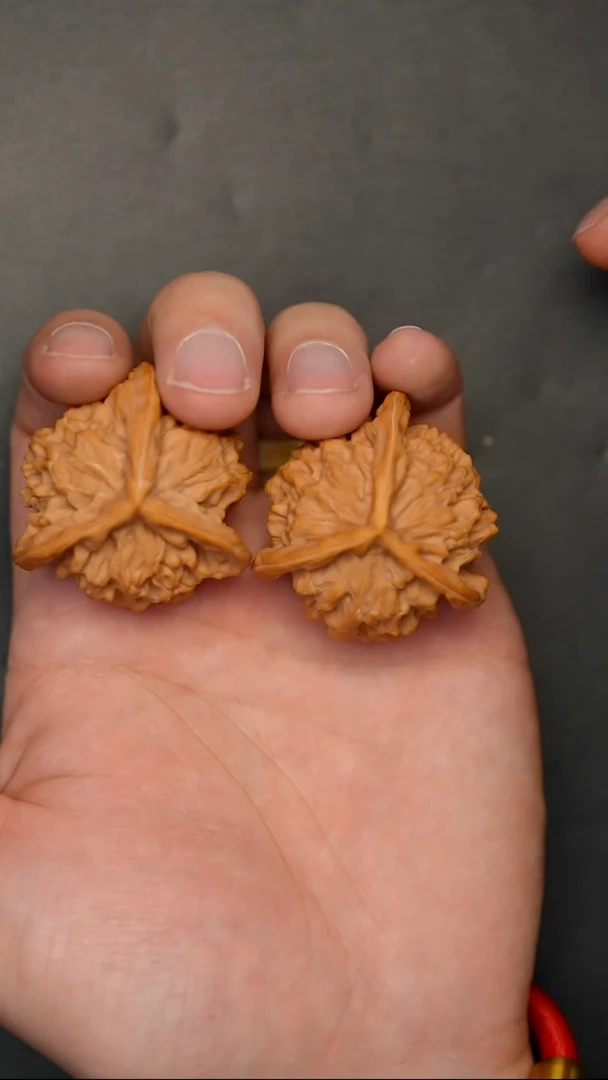 把件文玩核桃微修盘山三棱40