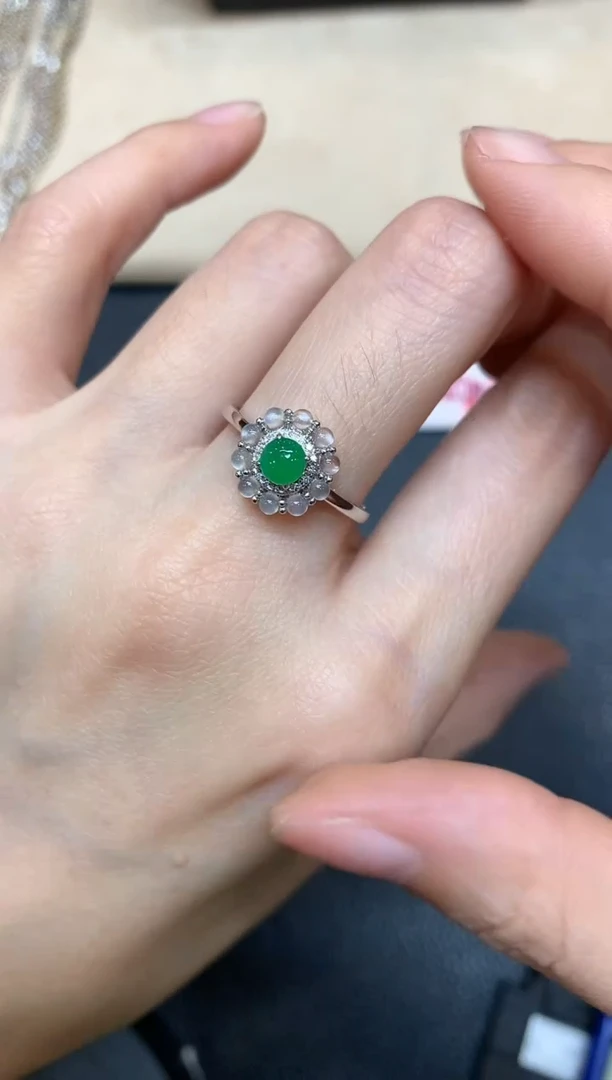 【闪购商品】翡翠戒指18K金镶嵌【无鉴赏期