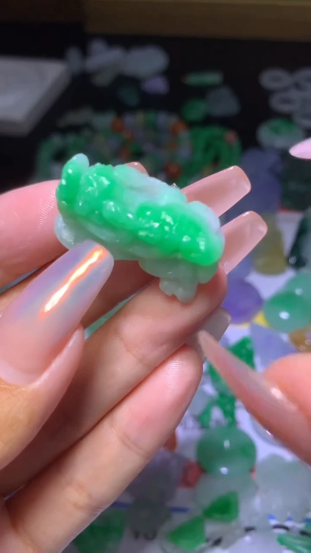 定制翡翠未镶嵌MXX017754