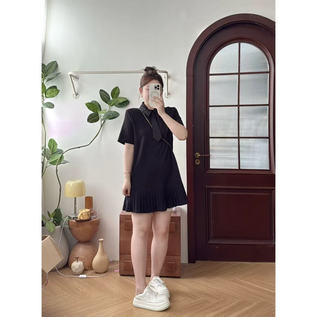 佳佳【学院日记】领带polo设计感下摆捏褶连衣裙户外毛呢大衣