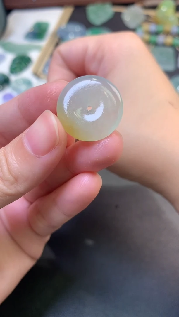 未镶嵌定制翡翠毛货