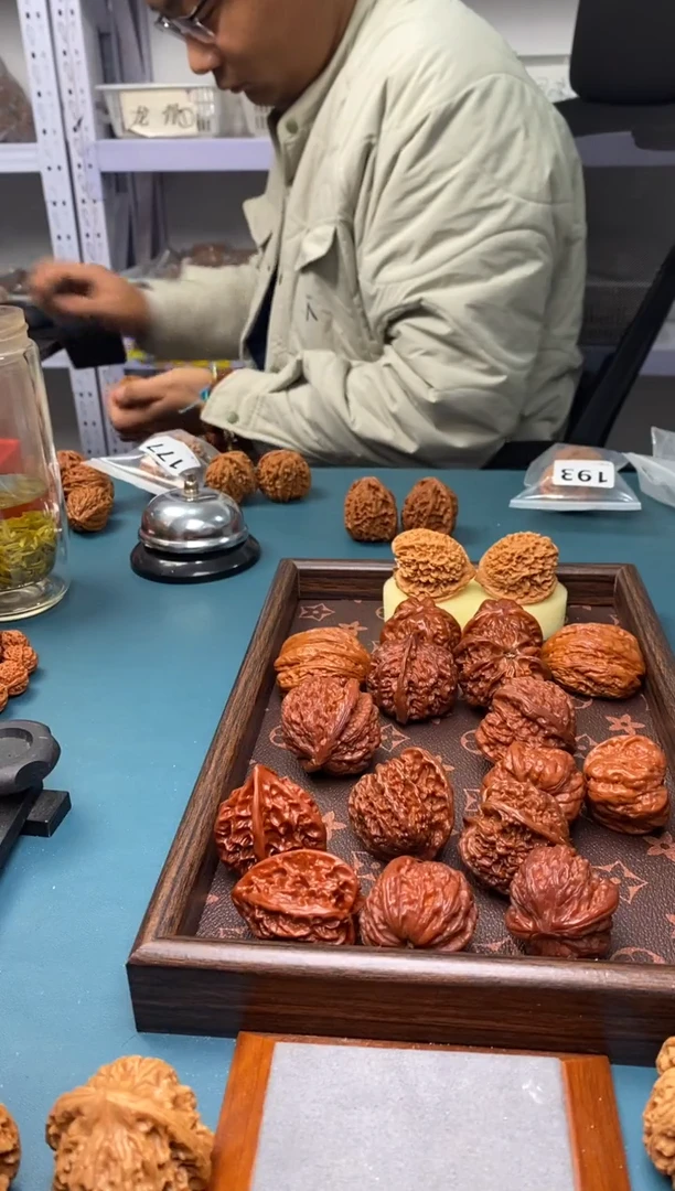 把件文玩核桃没***看满天星162