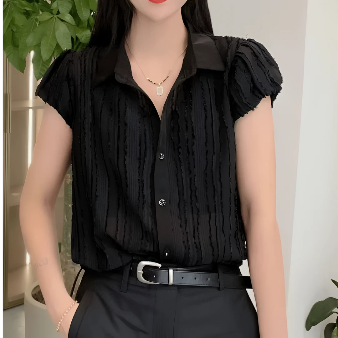 2025夏款气质衬衫百搭V领设计感时尚短袖显瘦上衣女洋气女款潮