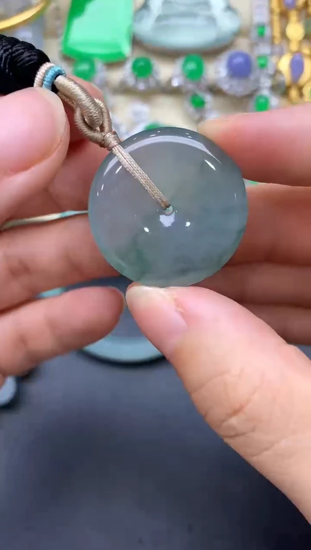 翡翠未镶嵌颈饰300-中国好珍宝