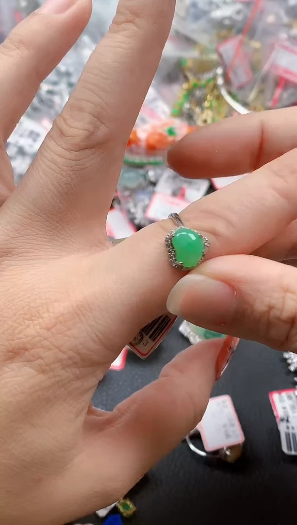 银S925镶嵌戒指翡翠天然A货缅甸翡翠