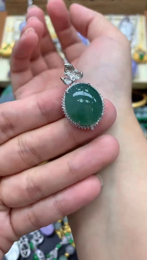 翡翠18K金镶嵌颈饰376-中国好珍宝